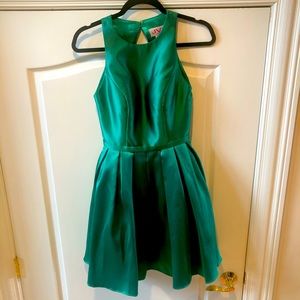 JVN by Jovani Emerald Green Cocktail Dress
